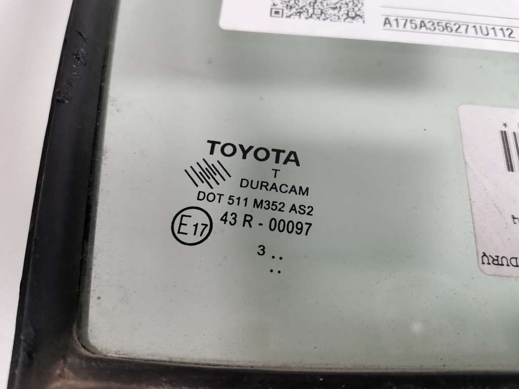 TOYOTA Yaris 3 generation (2010-2019) Front Right Door Window 68125-0D021 21019231