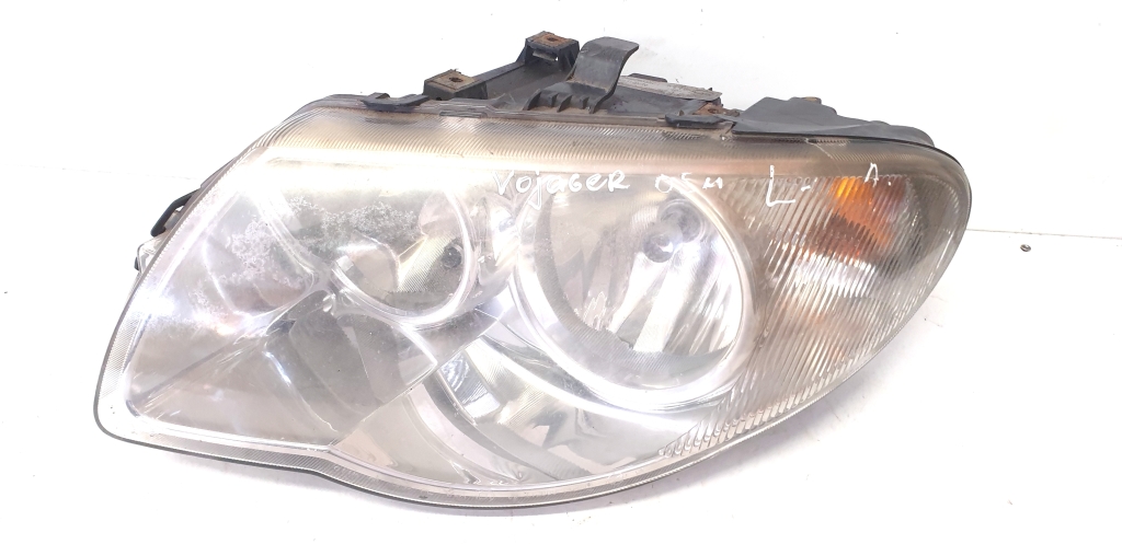 Chrysler Voyager IV (2001–2007) Esituli 6245100000 Chrysler Voyager IV (2001–2007) Esituli 6245100000