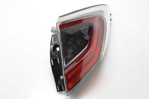 TOYOTA CHR (2016–2026) Eckleuchte hinten 17766F - 4