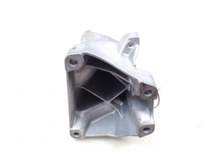 Mercedes Benz C-Class 205 (2014–2021) Engine bracket A6512234204 - 3