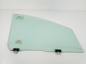 TOYOTA Previa (2000–2006) Esiukse klaas 68102-28210 - 3