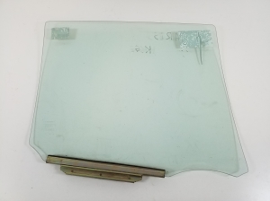 TOYOTA Yaris (1999–2005) Rear side door glass - 2