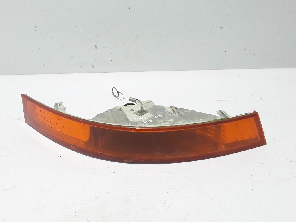RENAULT Master Front right turn light 8200163918 22421825