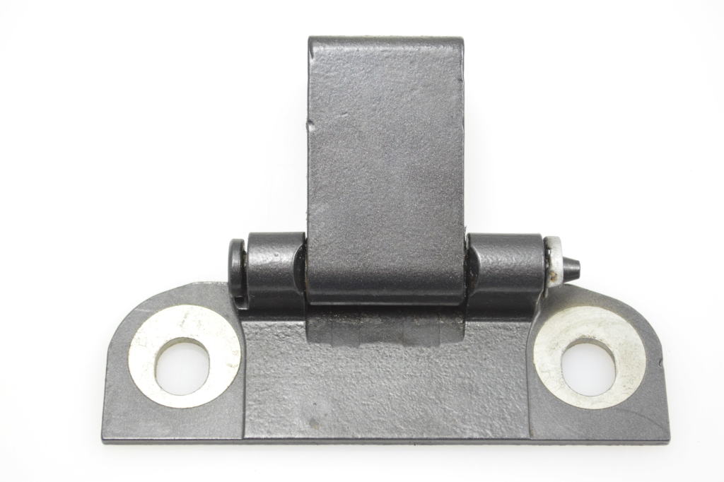 OPEL Astra J (2009-2020) Kreisās puses bagāžnieka eņģe 93862616 27485069