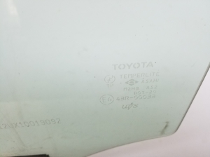 TOYOTA Prius W10/11 (1997–2003) Aizmugurējo sānu durvju stikls 68152-47010 - 3