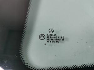 Mercedes Benz CLK-Class 208 (1997–2002) Rear quarter glass A2086700112 - 3