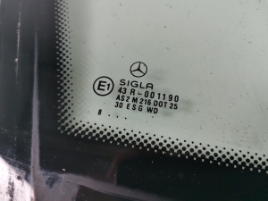 Mercedes Benz E-Class W210 (1995–2002) Seitenscheibe hinten (Karosserie) A2106700112 - 2