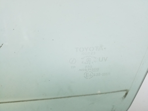 LEXUS IS (1999–2005) Aizmugurējo sānu durvju stikls 68114-53040 - 3