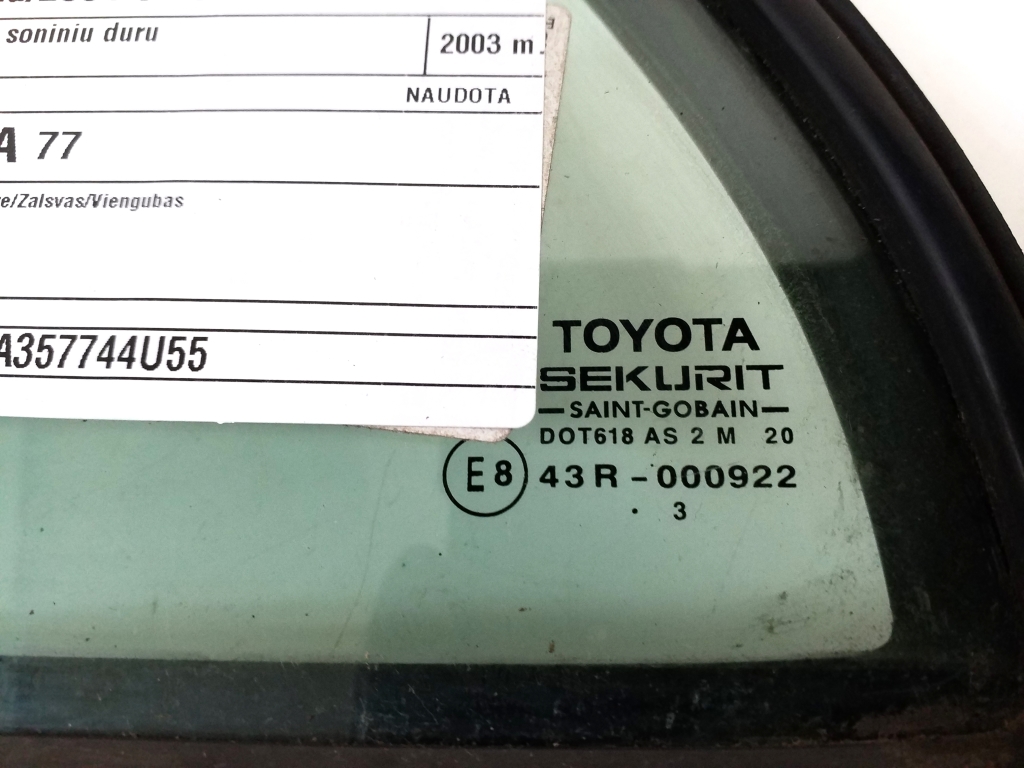 TOYOTA Corolla 9 generation E120/E130 (2000-2007) Bal hátsó ablaküveg 68124-02060 21020176