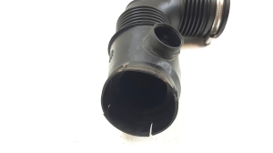  Air intake hose 