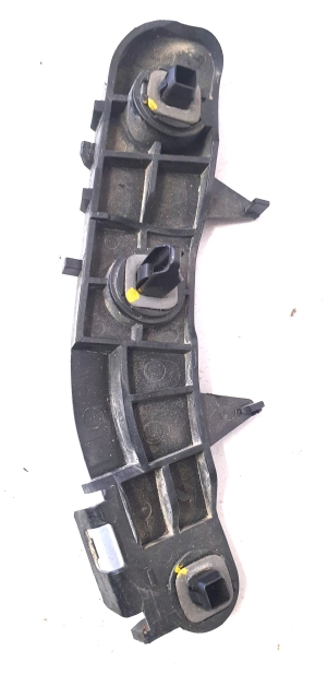 TOYOTA Avensis T27 (2008–2019) Rear bumper bracket 5257705020 - 2