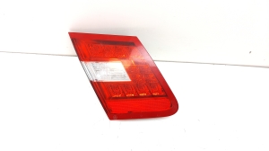  Rear light on cover 