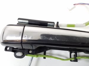 LEXUS GX (2009–2026) Front door external opening handle and its details - 3