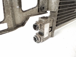 Mercedes Benz E-Class W212 (2009–2015) Getriebeölkühler A2125002200 - 3