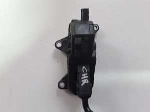 TOYOTA CHR (2016–2026) Gaspedal - 2