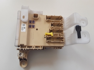 TOYOTA RAV 4 A4 (2012–2018) Module de commande 8922142182 - 4