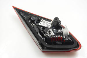 Opel Corsa E (2014–2018) Tagatuli tagaluugil 39012626 - 3