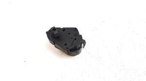   Stellmotor Heizungsklappe  - 6934821 