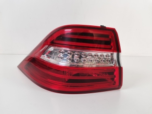  Rear corner lamp 