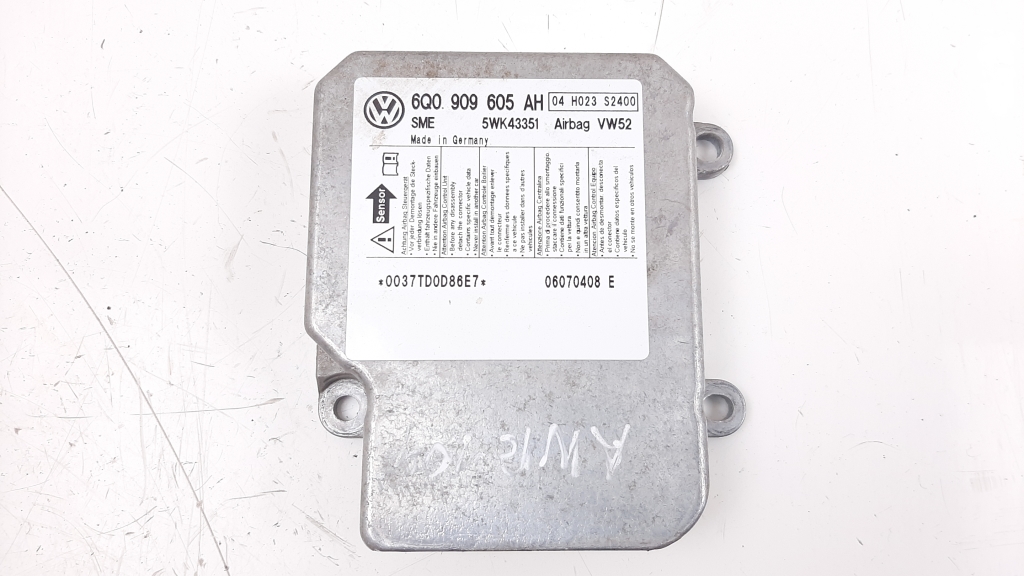 Used Volkswagen Caddy Airbag module