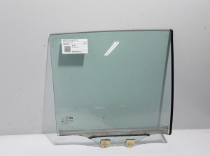  Glass rear side door 