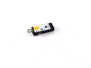   Amplificateur d’antenne  - 4B5035225P 