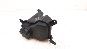   Coolant reservoir  - 7607482 