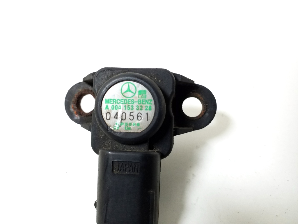 MERCEDES-BENZ Vito W639 (2003-2015) Intake Manifold Pressure Sensor A0041533228, A0051535028 21019898