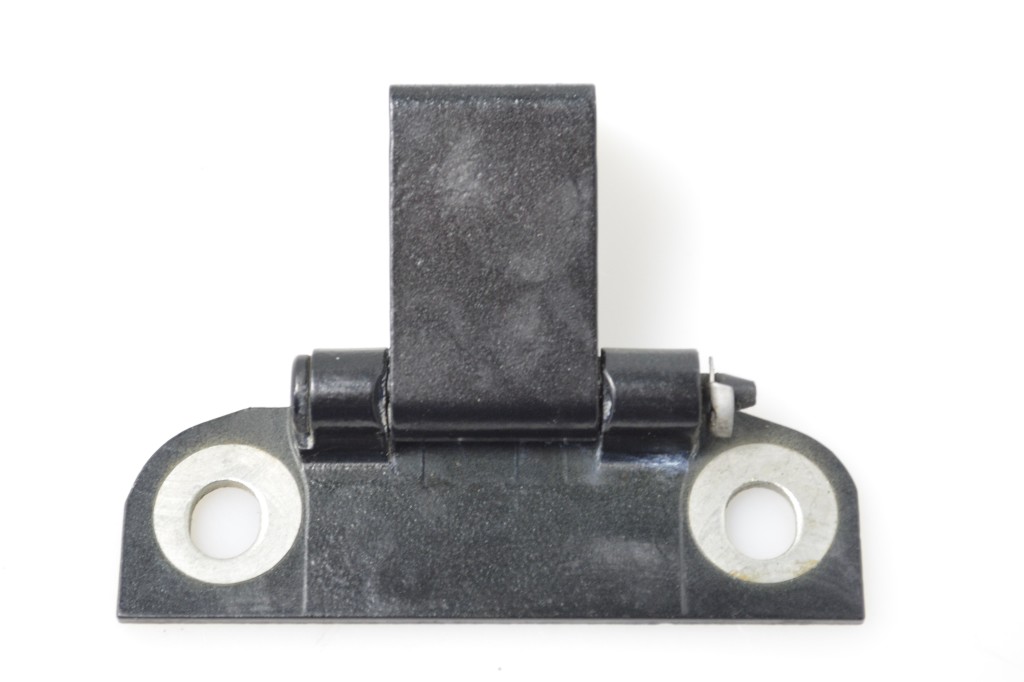 OPEL Astra J (2009-2020) Kreisās puses bagāžnieka eņģe 93862616 27485751