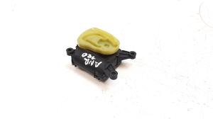   Heater flap actuator  - 0132801357 