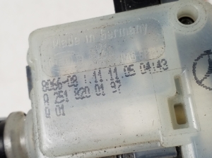 Mercedes Benz R-Class 251 (2006–2017) Kütuse täiteava korgi lukustus A2518200197 - 2