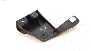   Rear bumper bracket 