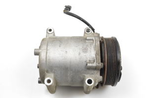 Ford Fiesta VI (2008–2017) A/C compressor 8V5119D629DF - 2