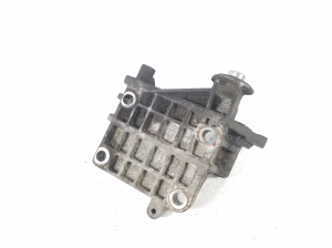 AUDI A6 ALLROAD C6 (2004–2011) Generaatori kinnitus 059903143K - 2