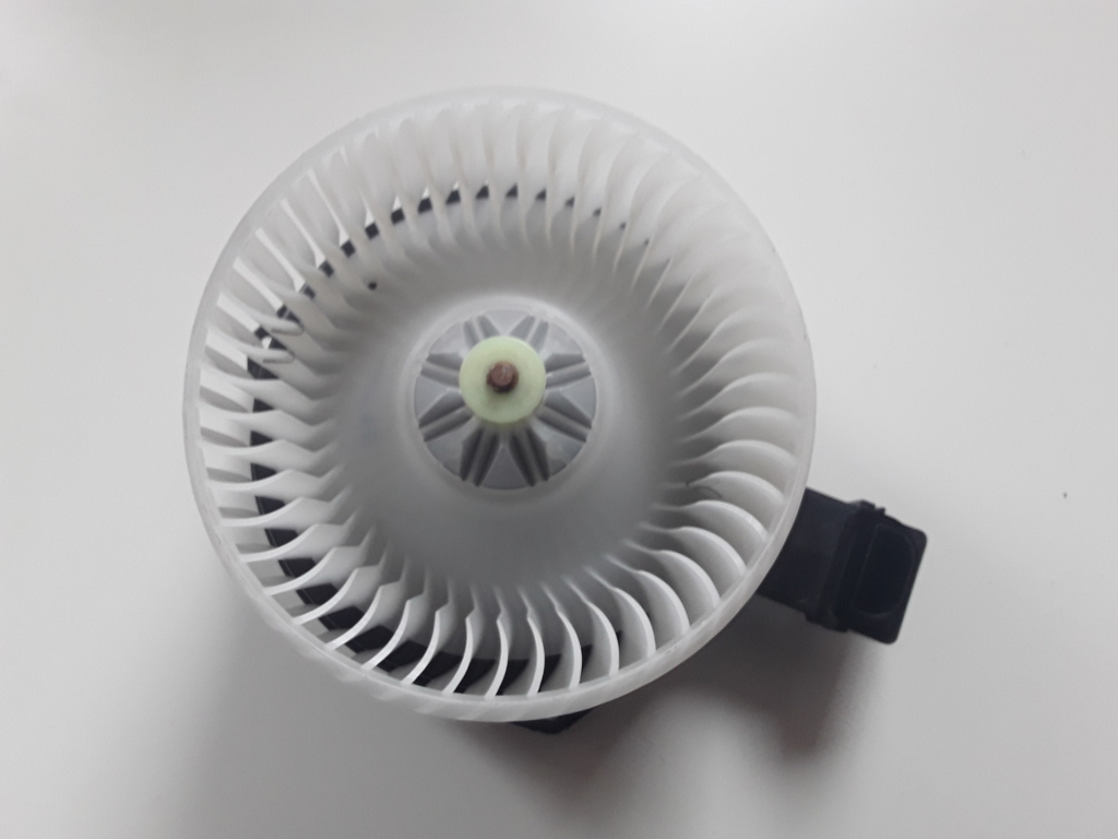 HONDA CR-V 4 generation (2012-2019) Heater Blower Fan AV5990 22563680