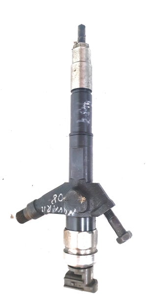  Fuel injector 