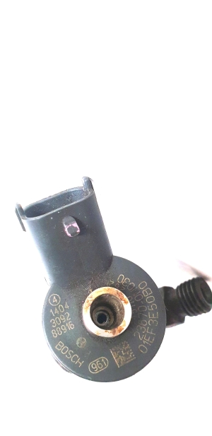 TOYOTA Yaris (2005–2011) Injektor Einspritzdüse 238700N030 - 4