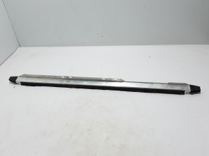 VOLVO V60 (2018–2026) Ein weiteres Detail der Seitenleiste 31420046 - 3