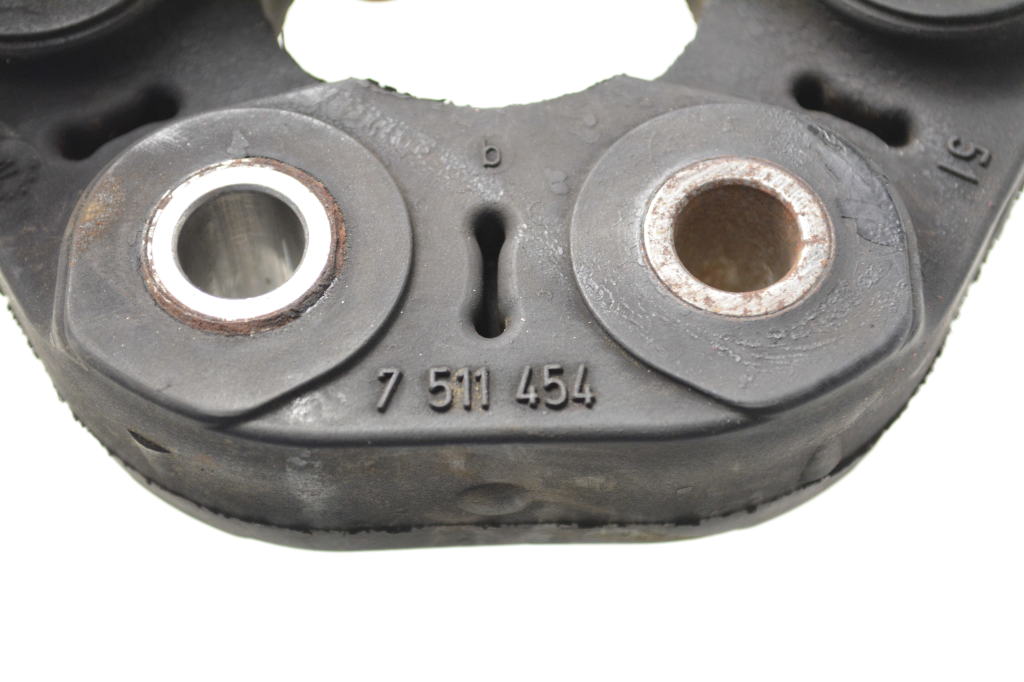 BMW 3 Series F30/F31 (2011-2020) Резиновая связь кардана 7511454 27487899