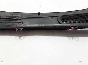 VOLVO V60 (2018–2026) Windlaufverkleidung (Scheibenwischerabdeckung) 31479548 - 2