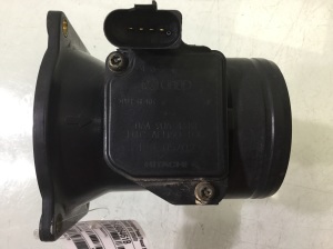 Volkswagen Passat B5 (1997–2005) Luftmassenmesser 06A906461B - 2