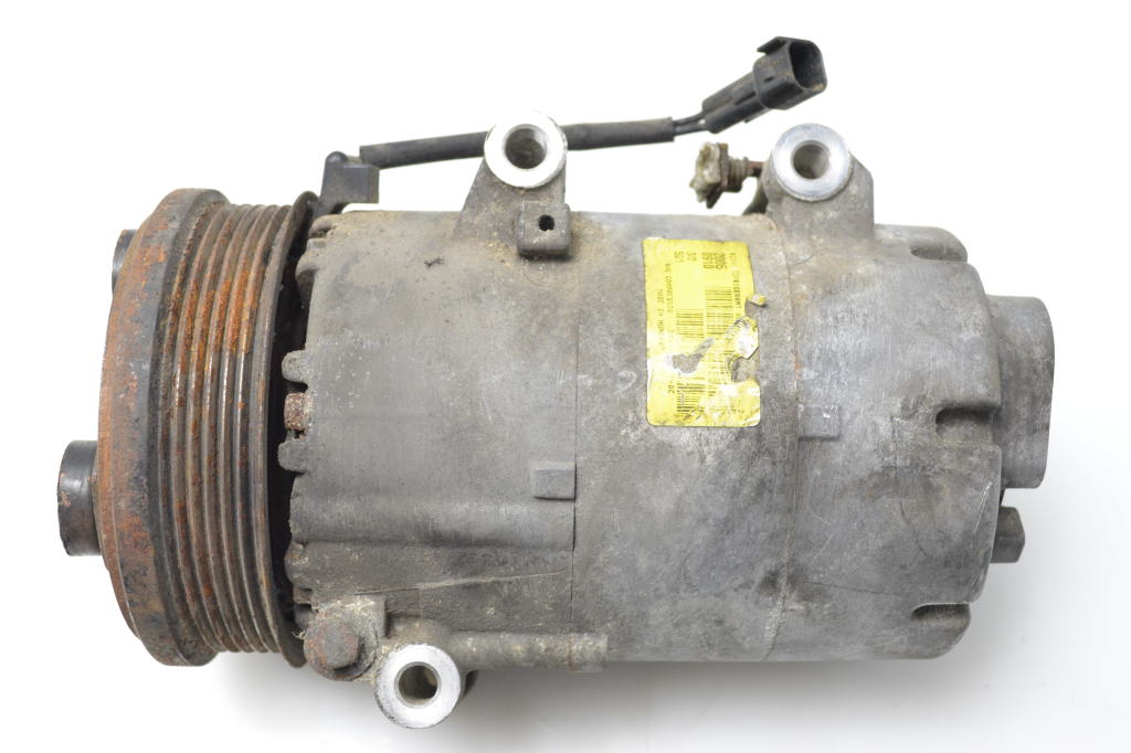 Used Ford Focus Air conditioner compressor 3M5H19D629DC