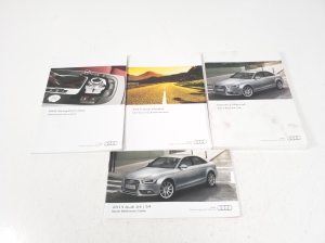 AUDI S4 (2008–2015) Serviceheft - 2