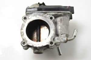  Accelerator valve 