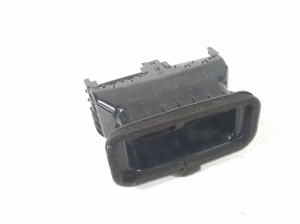 LEXUS RX GGL1 (2009–2015) Salona konsoles cita detaļa 5886006020 - 3