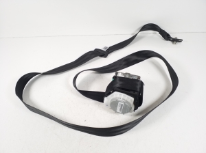 Aizmugurējā drošības josta - 4H0857805E