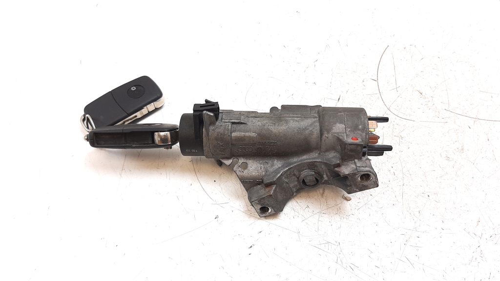 Used Volkswagen Golf Ignition switch 4B0905851C