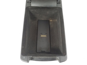 AUDI A6 ALLROAD C6 (2004–2011) Salongi konsooli muu osa - 4