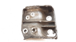 Subaru Legacy V (2009–2014) Motorhalter - 2