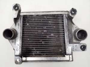  Intercooler radiator 